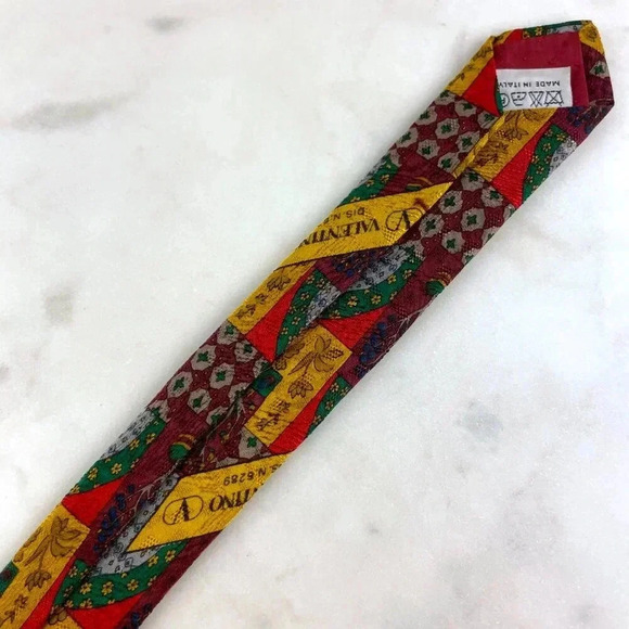 VALENTINO CRAVATTE 100% Silk Men Red, Green & Gold Tree Necktie, Made in Italy - Picture 7 of 9